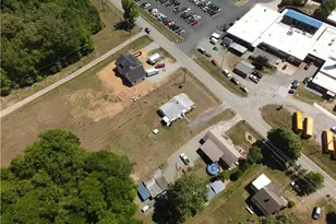 2221 Gerringer Mill Rd, Elon, NC 27244 - Photo 5