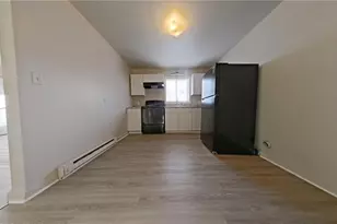 610 Hawthorne Ave, High Point, NC 27262 - Photo 3