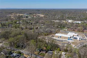 3808 Walker Ave, Greensboro, NC 27403 - Photo 39