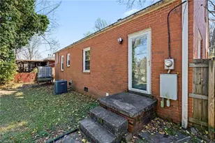 3808 Walker Ave, Greensboro, NC 27403 - Photo 29