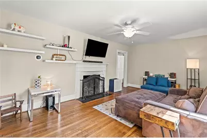 3808 Walker Avenue, Greensboro, NC 27403 - Photo 9