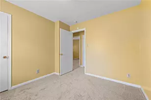 2419 Fernbrook Rd, Greensboro, NC 27405 - Photo 17