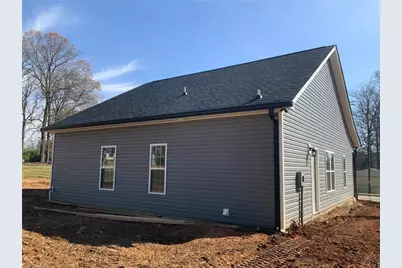 2802 Merryweather Road, Greensboro, NC 27407 - Photo 3