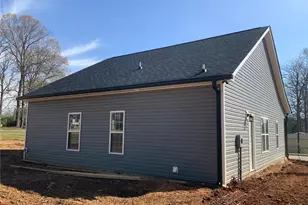 2802 Merryweather Rd, Greensboro, NC 27407 - Photo 3