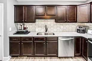 110 Delia Run, Madison, NC 27025 - Photo 11