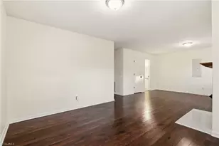 3206 Crestview Dr, High Point, NC 27260 - Photo 25