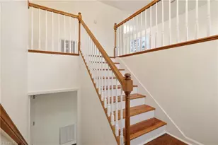 3206 Crestview Dr, High Point, NC 27260 - Photo 5