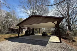 208 Rock Haven Dr, King, NC 27021 - Photo 3