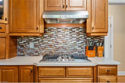 1515 Timber Creek Lane, Kernersville, NC 27284 - Photo 17