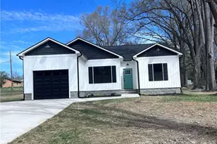 510 Dale St, Archdale, NC 27263 - Photo 1