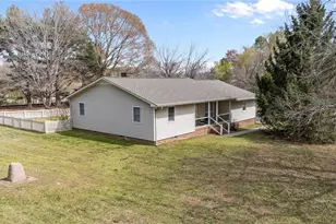 3368 Old Glenola Rd, Archdale, NC 27263 - Photo 11