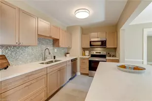 1311 Hawthorne Ave, Reidsville, NC 27320 - Photo 5