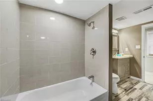 3908 Oak Hollow Ct, High Point, NC 27265 - Photo 15