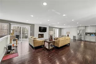 3908 Oak Hollow Ct, High Point, NC 27265 - Photo 7