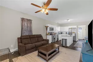 700 McConnell Ave, Eden, NC 27288 - Photo 5