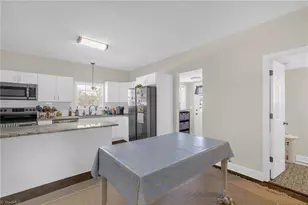 700 McConnell Ave, Eden, NC 27288 - Photo 9