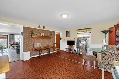 918 Hampton Street, Eden, NC 27288 - Photo 15