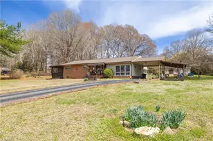 918 Hampton St, Eden, NC 27288 - Photo 3