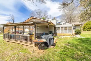 918 Hampton St, Eden, NC 27288 - Photo 29