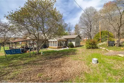 918 Hampton Street, Eden, NC 27288 - Photo 31