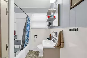 918 Hampton St, Eden, NC 27288 - Photo 25