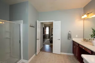 4556 Fairport Ct, High Point, NC 27265 - Photo 31