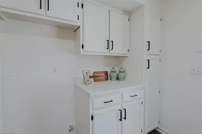 3261 Anvil Place, Greensboro, NC 27407 - Photo 15