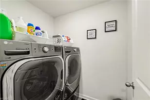 3724 Millennium Dr, Greensboro, NC 27455 - Photo 23