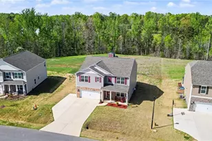 3724 Millennium Dr, Greensboro, NC 27455 - Photo 29