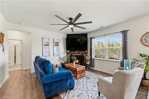 3724 Millennium Dr, Greensboro, NC 27455 - Photo 9