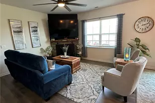 3724 Millennium Dr, Greensboro, NC 27455 - Photo 11