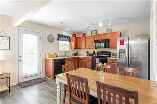 551 Clear Meadow Dr, Winston-Salem, NC 27107 - Photo 9