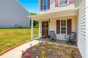 551 Clear Meadow Dr, Winston-Salem, NC 27107 - Photo 3