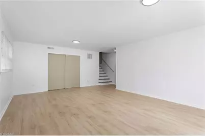 3005 Twin Lakes Drive, Greensboro, NC 27407 - Photo 25