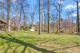 3005 Twin Lakes Dr, Greensboro, NC 27407 - Photo 31