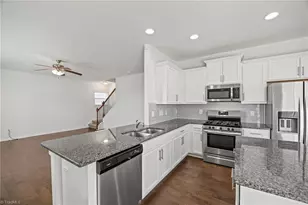 1086 Salters St, Burlington, NC 27215 - Photo 13