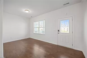 1086 Salters St, Burlington, NC 27215 - Photo 3