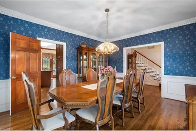 924 Ashley Glen Drive, Winston-Salem, NC 27104 - Photo 9