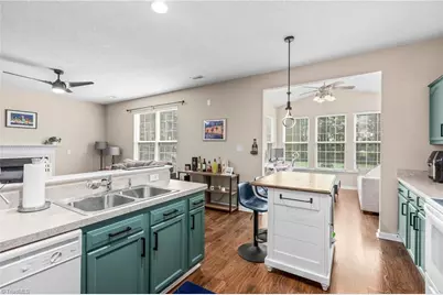 6031 Parkside Circle, Winston-Salem, NC 27107 - Photo 7