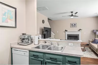 6031 Parkside Circle, Winston-Salem, NC 27107 - Photo 11