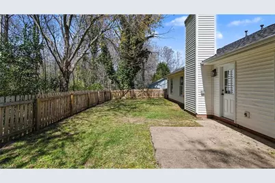4007 Sassafras Court, Greensboro, NC 27410 - Photo 25