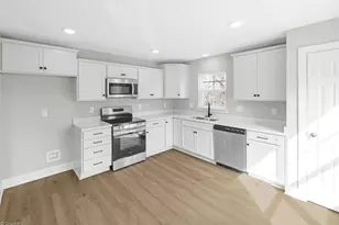 5514 Cedarbrook Rd, Jonesville, NC 28642 - Photo 3