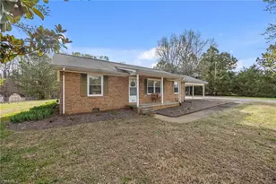 3176 Rogers Rd, Graham, NC 27253 - Photo 19