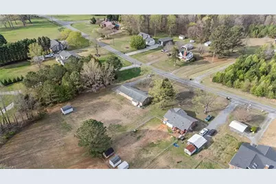 3176 Rogers Road, Graham, NC 27253 - Photo 27