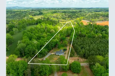379 Pat Nixon Road, State Road, NC 28676 - Photo 3