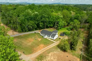 379 Pat Nixon Rd, State Road, NC 28676 - Photo 39