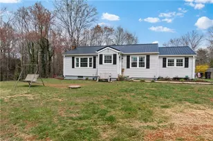 379 Pat Nixon Rd, State Road, NC 28676 - Photo 7