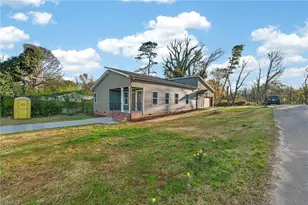 3599 Rosie St, Winston-Salem, NC 27107 - Photo 5