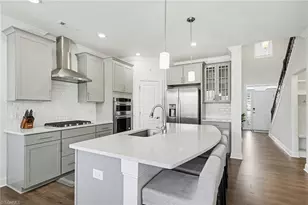 4290 Pelican St, High Point, NC 27265 - Photo 15