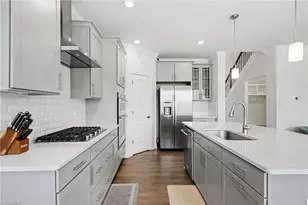 4290 Pelican St, High Point, NC 27265 - Photo 13